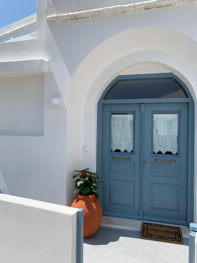 Captain'S House Plaka Milos Villa Exterior photo